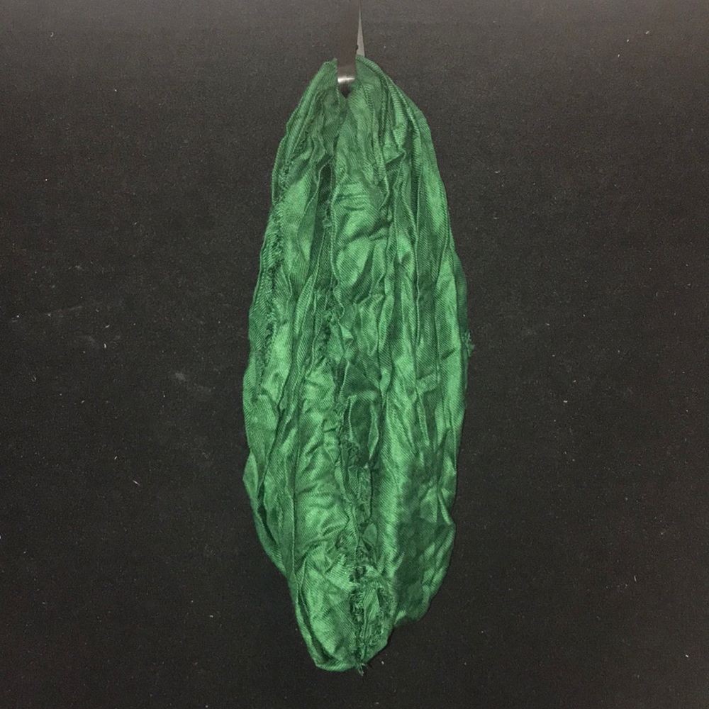Infinity green scarf